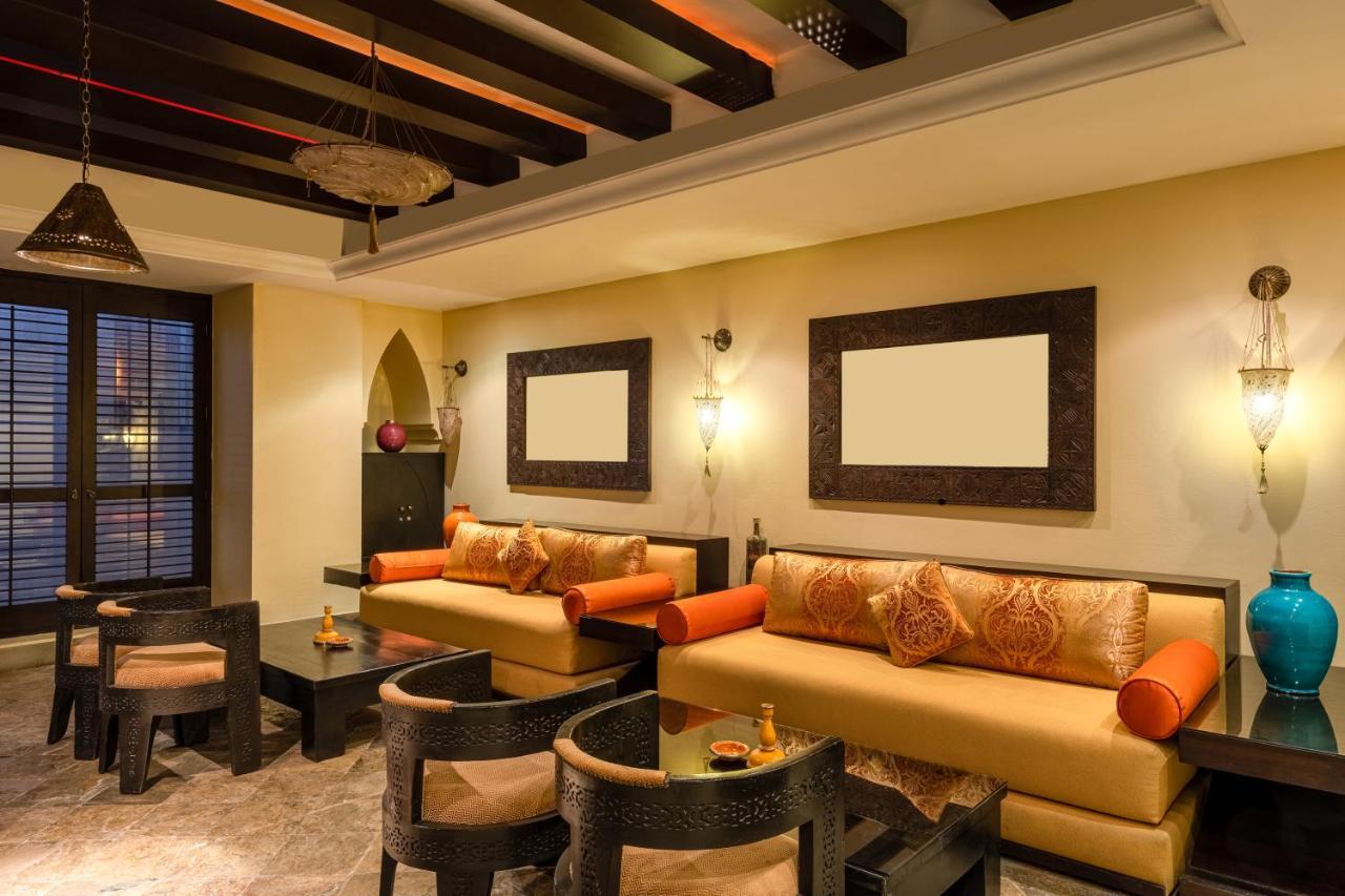 Mercure Grand Hotel Seef - All Suites Manáma Exteriér fotografie