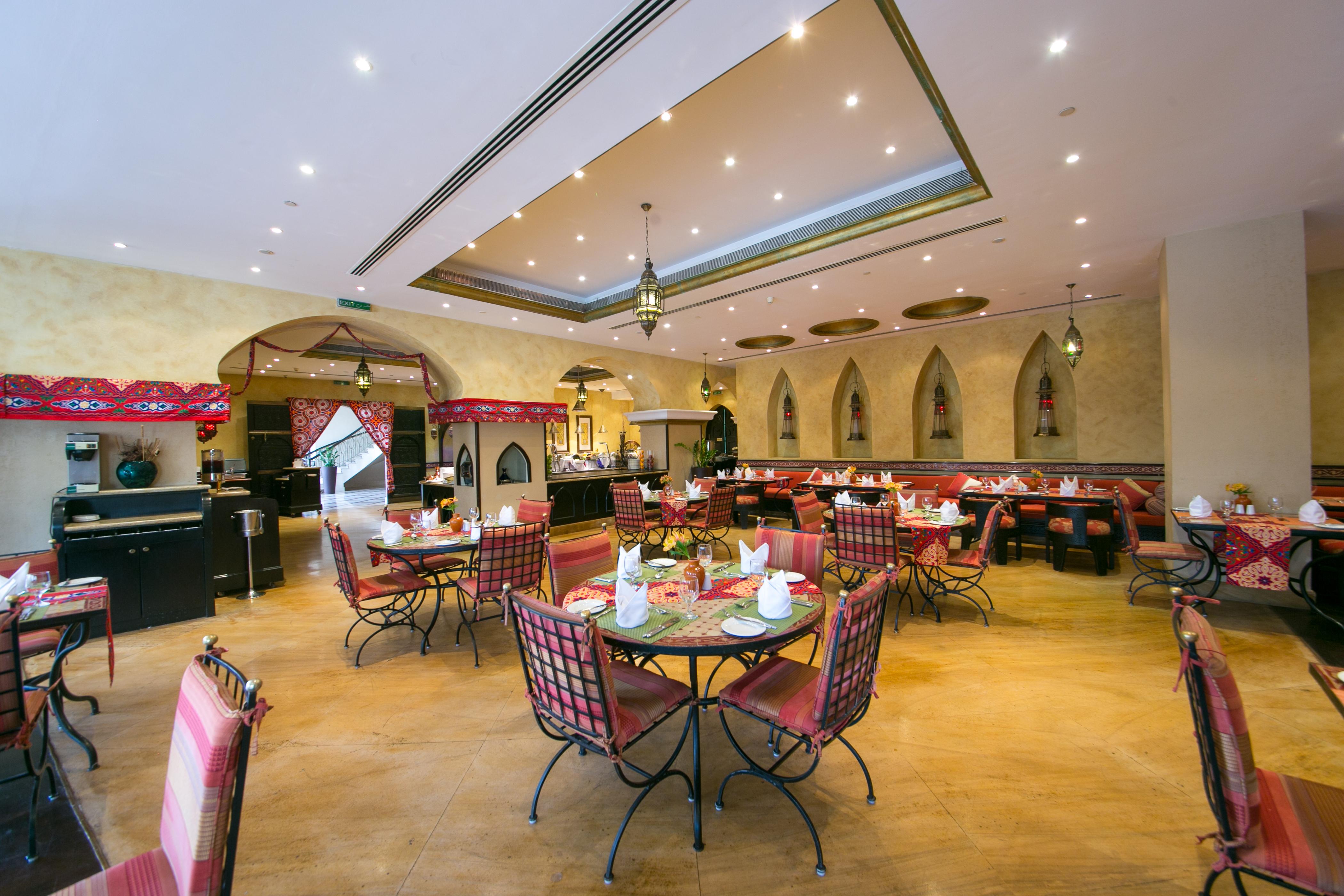 Mercure Grand Hotel Seef - All Suites Manáma Exteriér fotografie